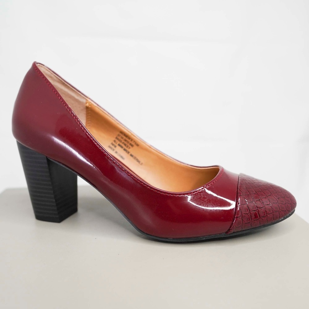 Bass-Pacey Red Closed-Toe Pumps - Brand New